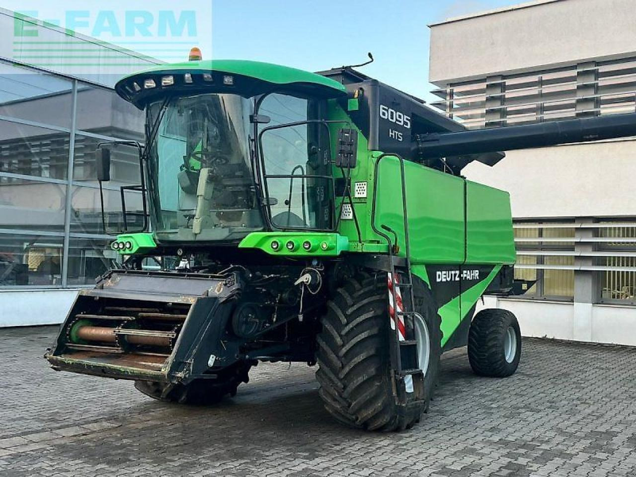 Deutz-Fahr topliner 6095 hts - حصادة: صورة 1 Deutz-Fahr topliner 6095 hts - حصادة: صورة 1