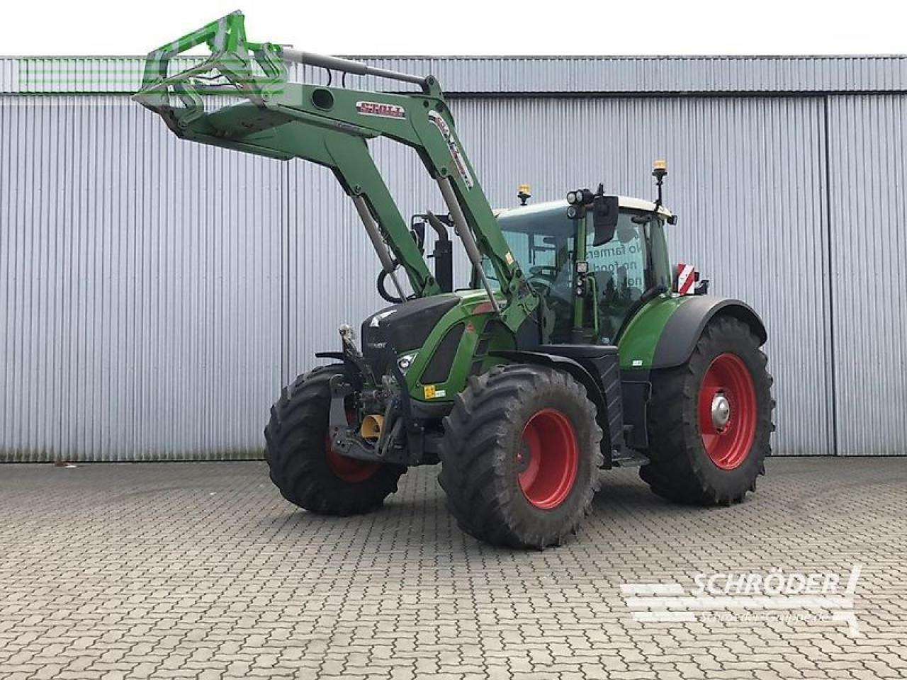 Fendt 718 vario s4 power plus PowerPlus - جرار: صورة 1 Fendt 718 vario s4 power plus PowerPlus - جرار: صورة 1