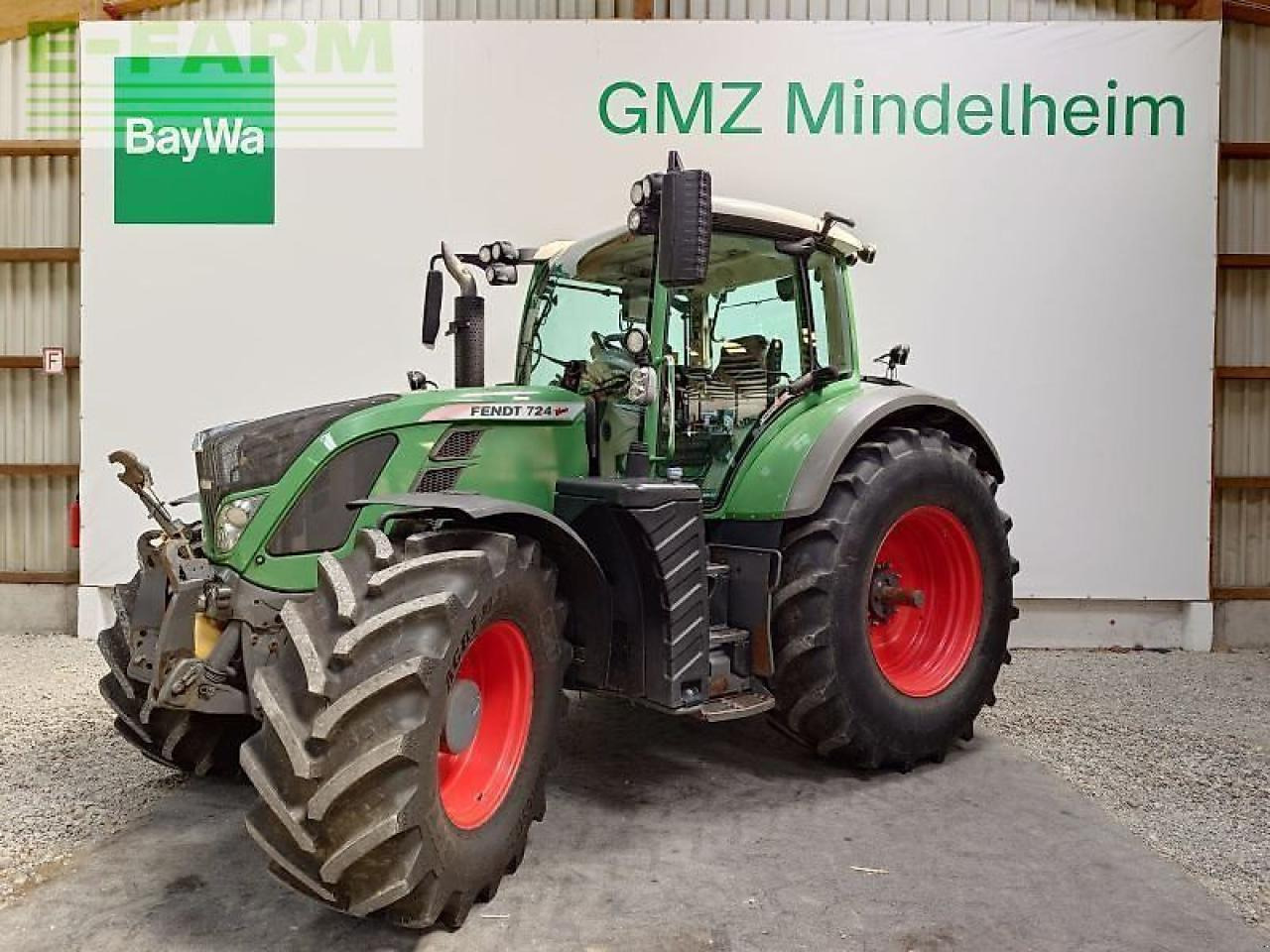 Fendt 724 scr profi plus - جرار: صورة 1 Fendt 724 scr profi plus - جرار: صورة 1