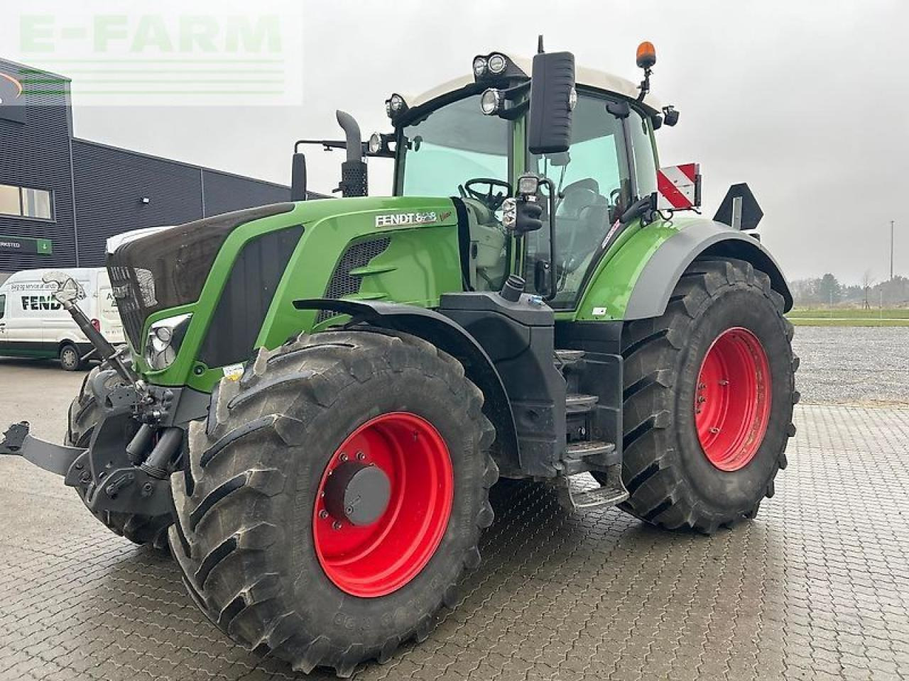 Fendt 828 vario s4 - جرار: صورة 2 Fendt 828 vario s4 - جرار: صورة 2