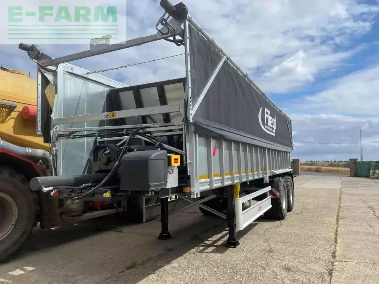 Fliegl abschiebe-sattelauflieger ass 298 agro-truck - مقطورة قلابة زراعية/ شاحنة قلابة: صورة 3 Fliegl abschiebe-sattelauflieger ass 298 agro-truck - مقطورة قلابة زراعية/ شاحنة قلابة: صورة 3