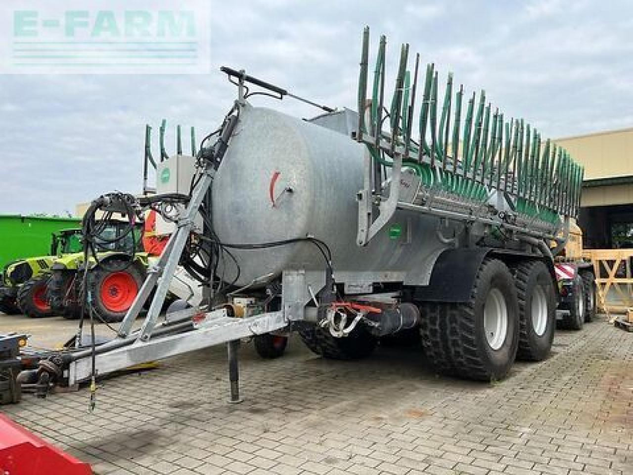Fliegl pfw 18000 - صهريج السماد السائل: صورة 1 Fliegl pfw 18000 - صهريج السماد السائل: صورة 1