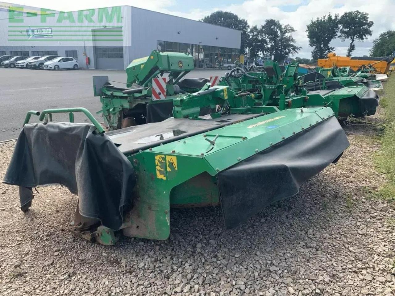 جزازة العشب John Deere 388: صورة 7