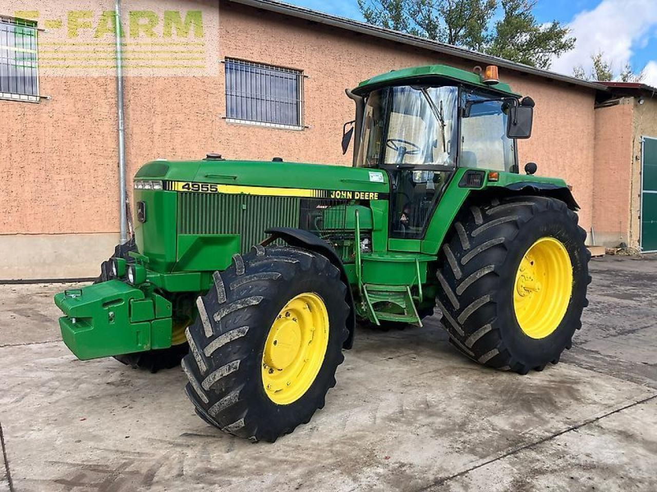John Deere 4955 - جرار: صورة 1 John Deere 4955 - جرار: صورة 1