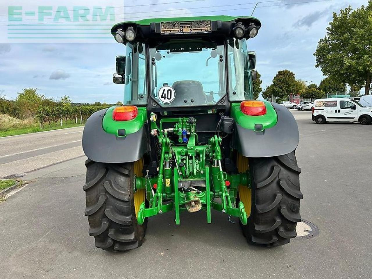 John Deere 5100m - جرار: صورة 3 John Deere 5100m - جرار: صورة 3