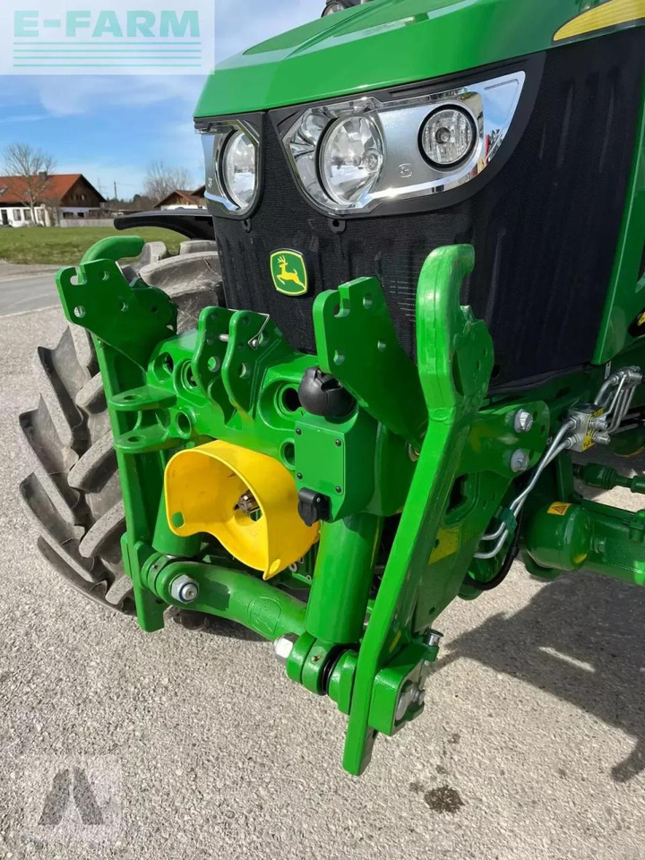 جرار John Deere 6100m: صورة 11