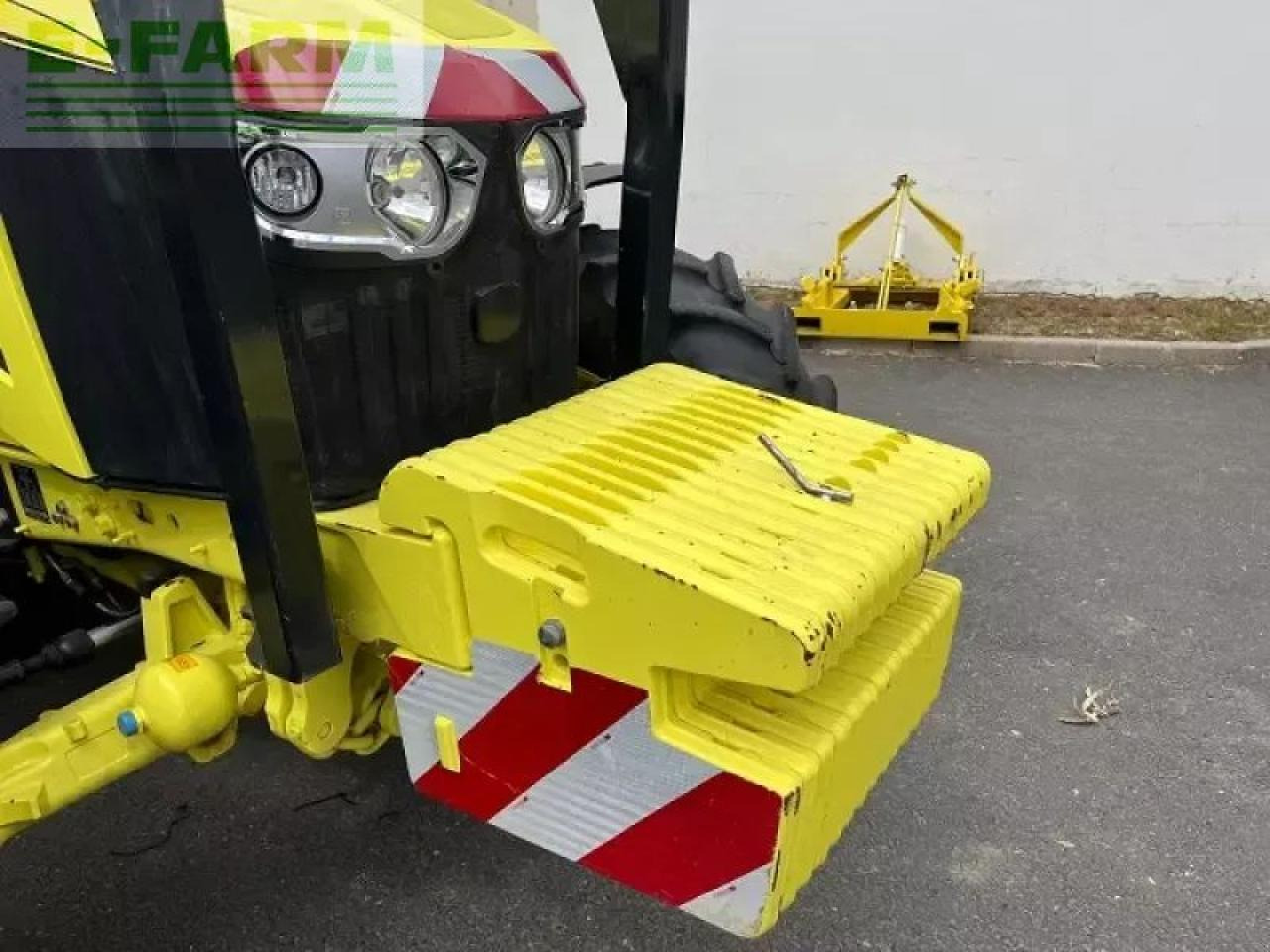 جرار John Deere 6100m: صورة 7 جرار John Deere 6100m: صورة 7