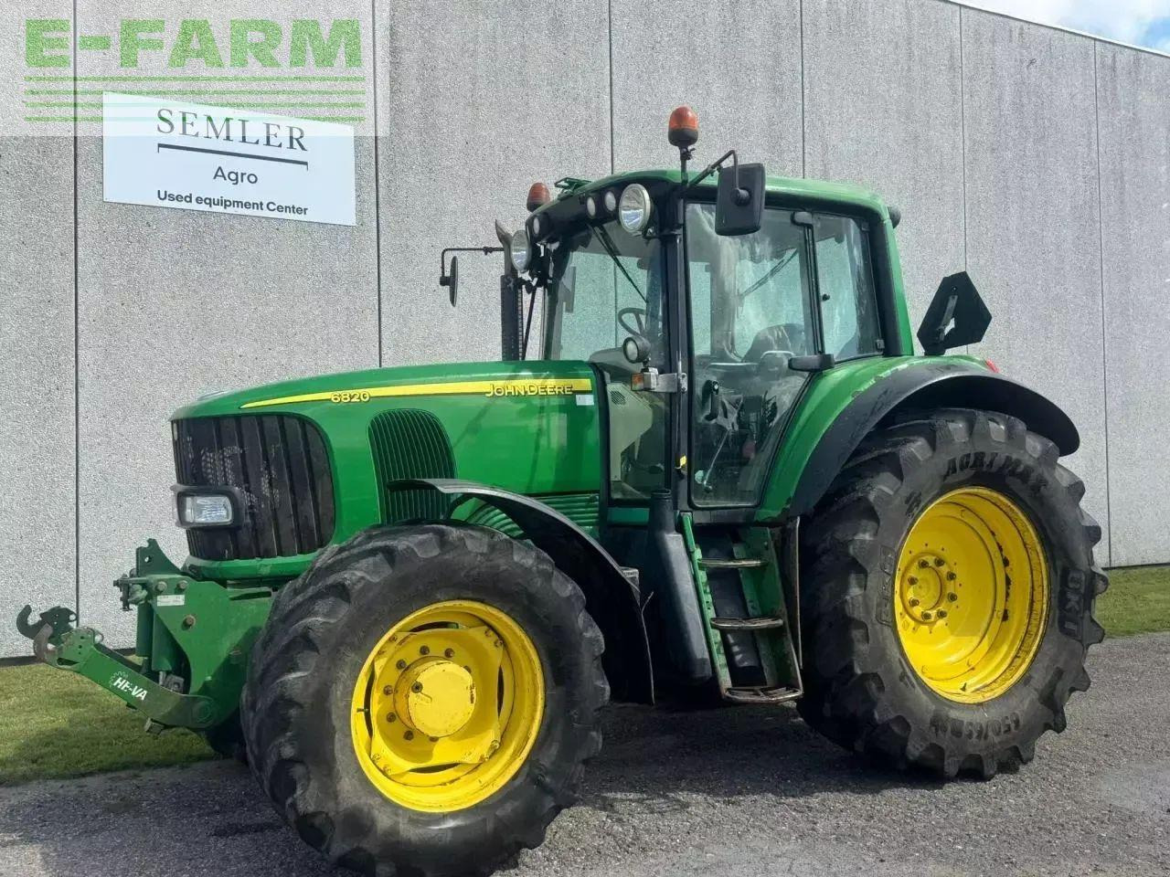 John Deere 6820 - جرار: صورة 1 John Deere 6820 - جرار: صورة 1