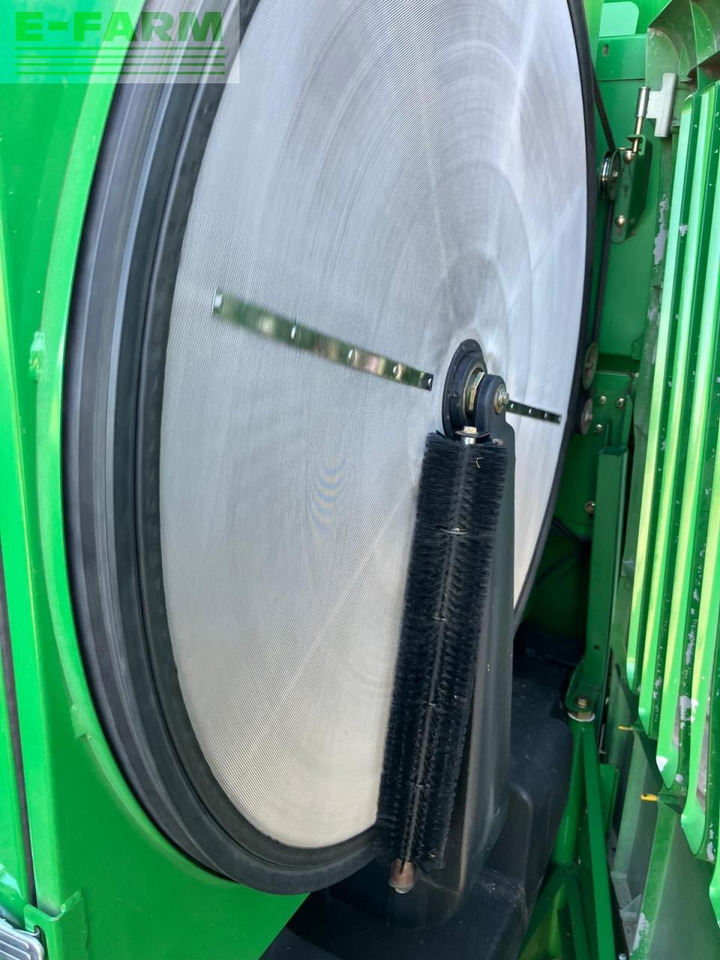 حصادة John Deere T560HM: صورة 12