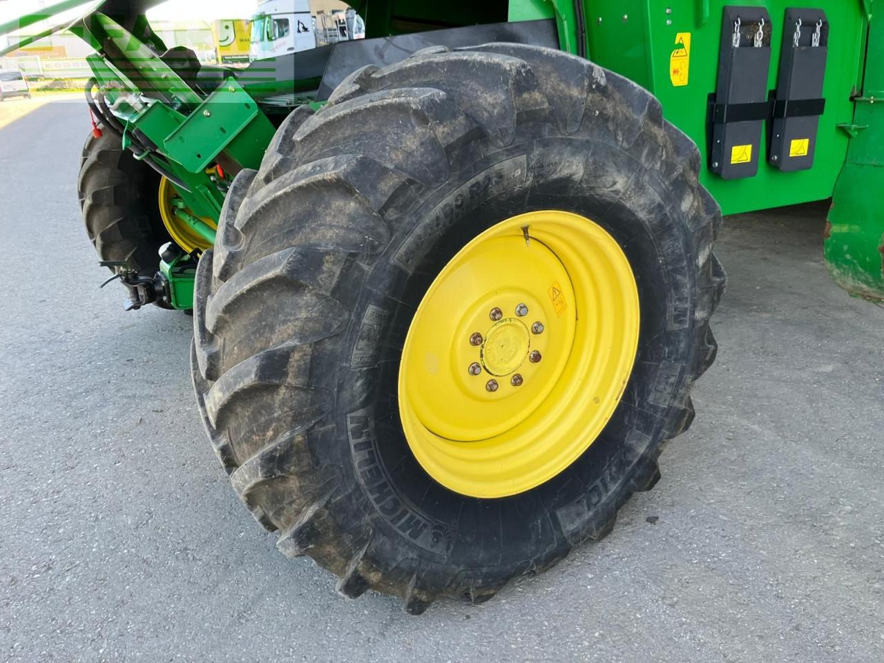 حصادة John Deere T560HM: صورة 40