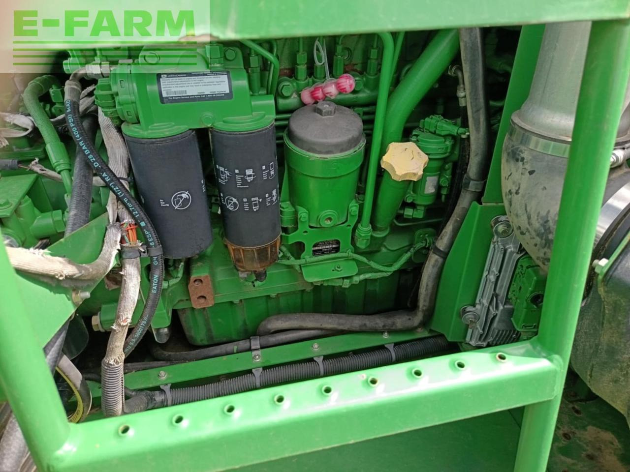 حصادة John Deere T660: صورة 7
