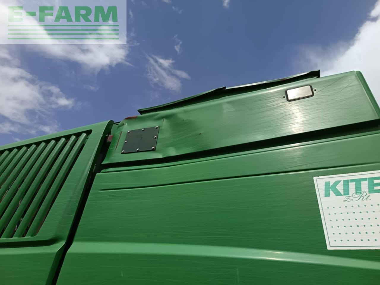 حصادة John Deere T660: صورة 6