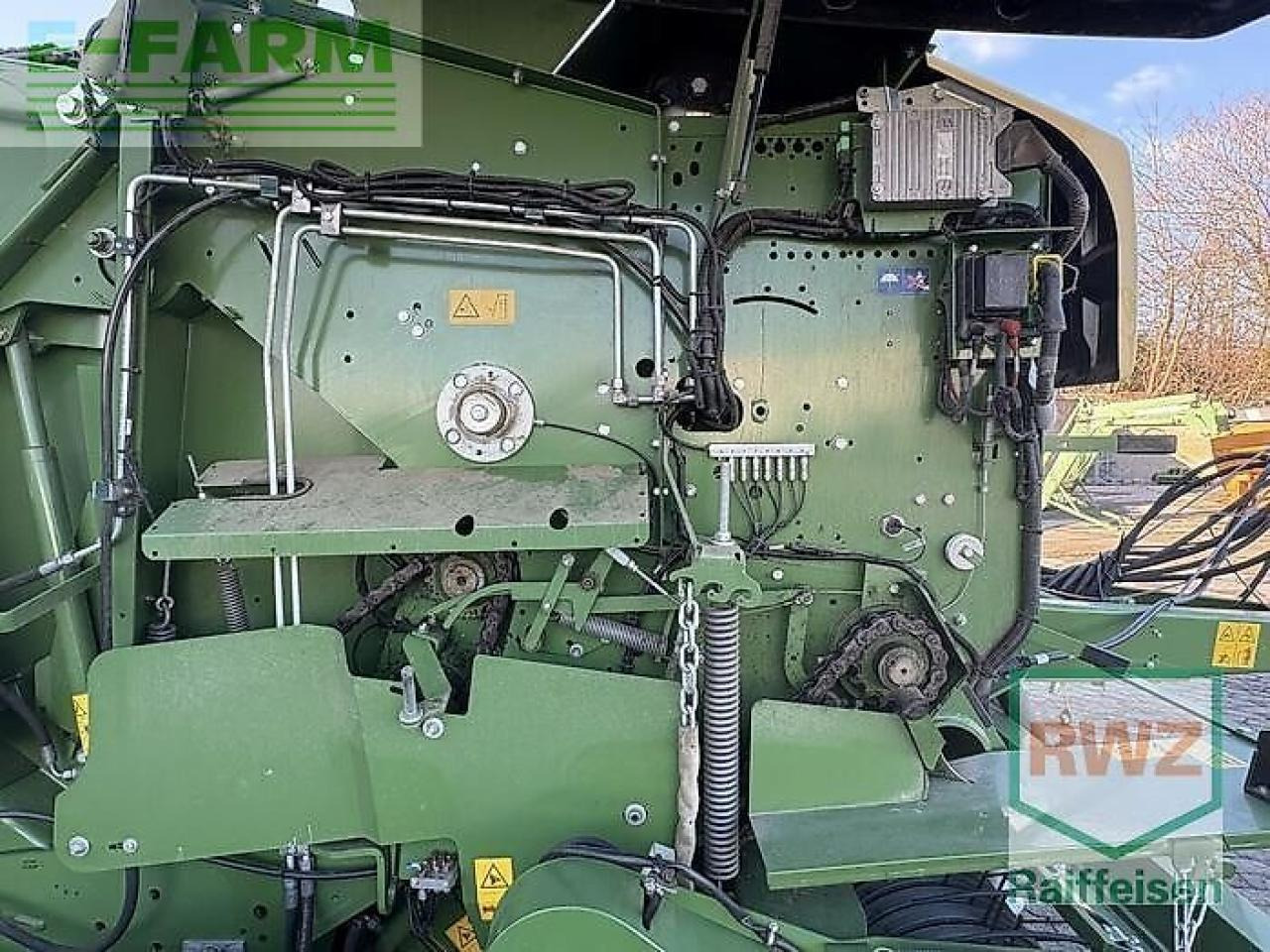 آلة بالات مربعة Krone comprima f125 xc: صورة 9