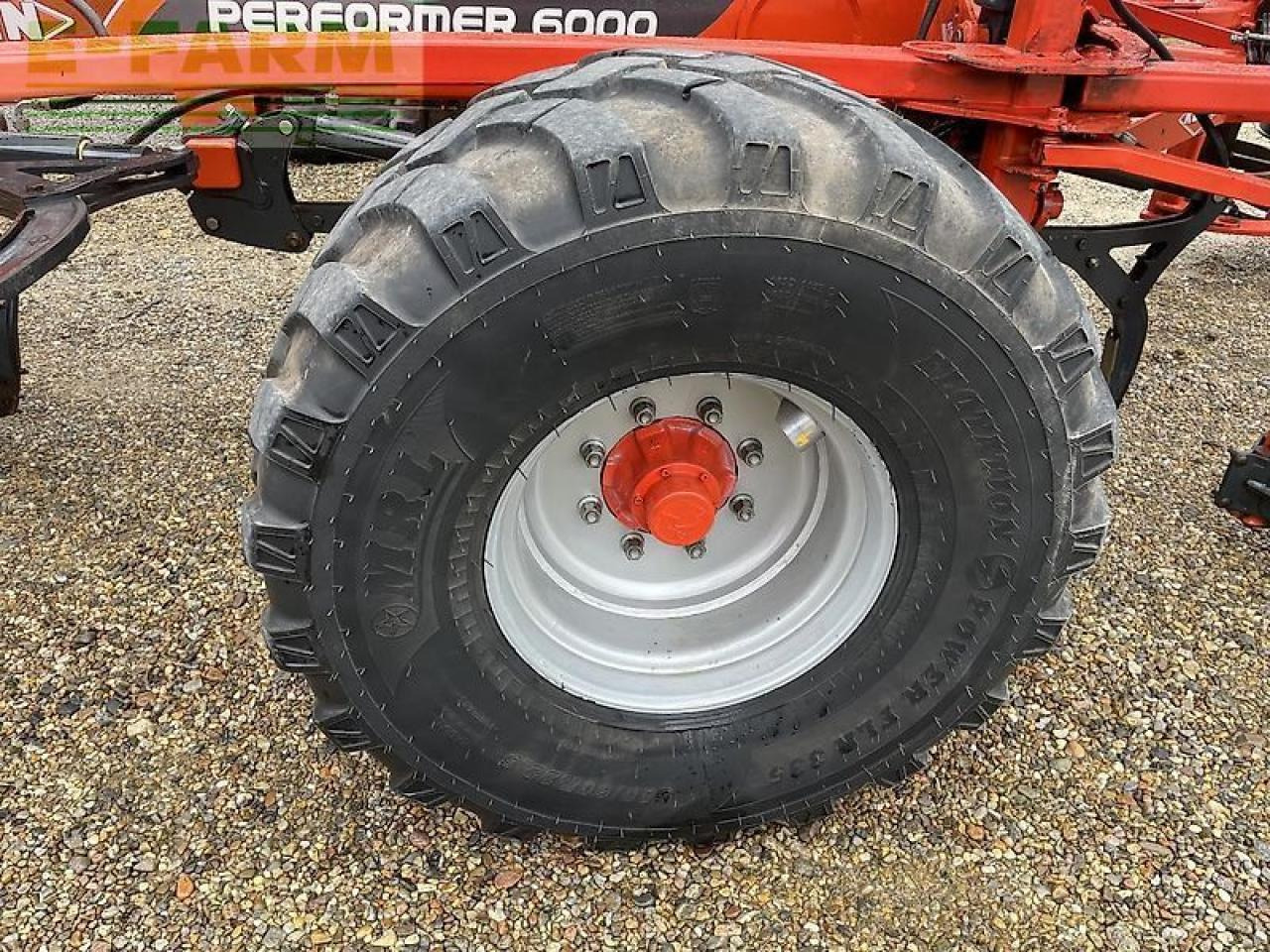 آلة بذر الحصاد Kuhn performer 6000: صورة 7