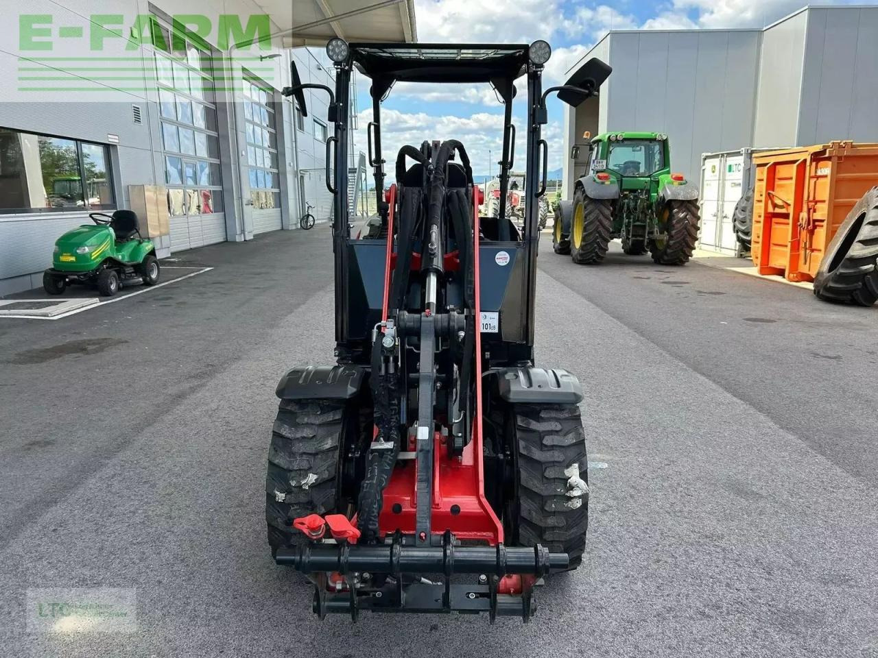 Manitou hoflader mla 2-25 - اللودر بعجل: صورة 4 Manitou hoflader mla 2-25 - اللودر بعجل: صورة 4
