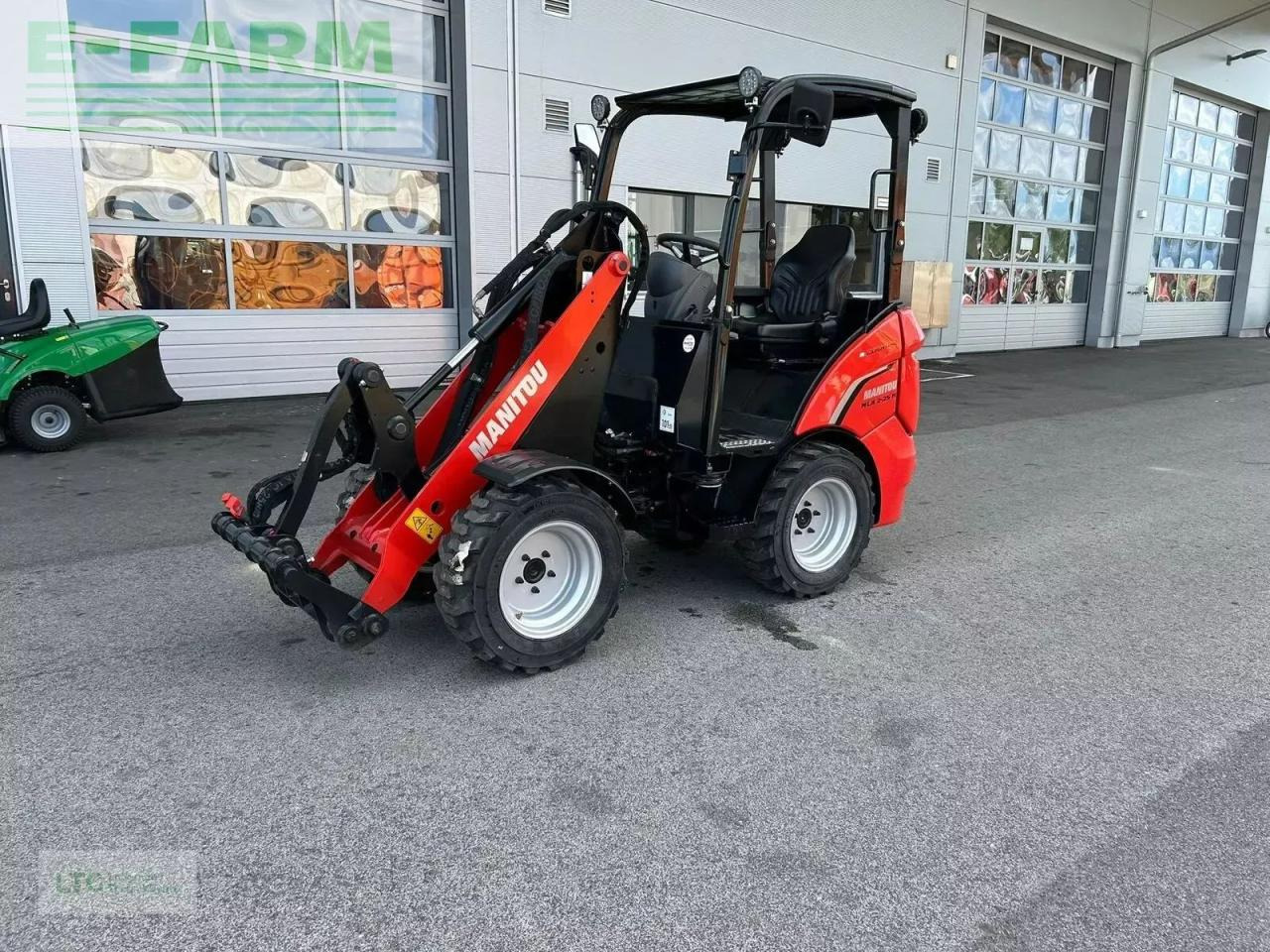 Manitou hoflader mla 2-25 - اللودر بعجل: صورة 1 Manitou hoflader mla 2-25 - اللودر بعجل: صورة 1