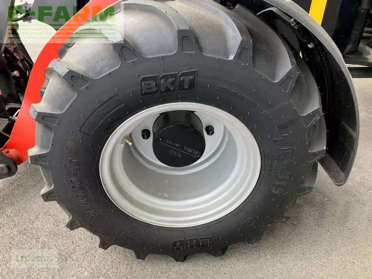 اللودر بعجل Manitou manitou mla 3-25: صورة 10 اللودر بعجل Manitou manitou mla 3-25: صورة 10