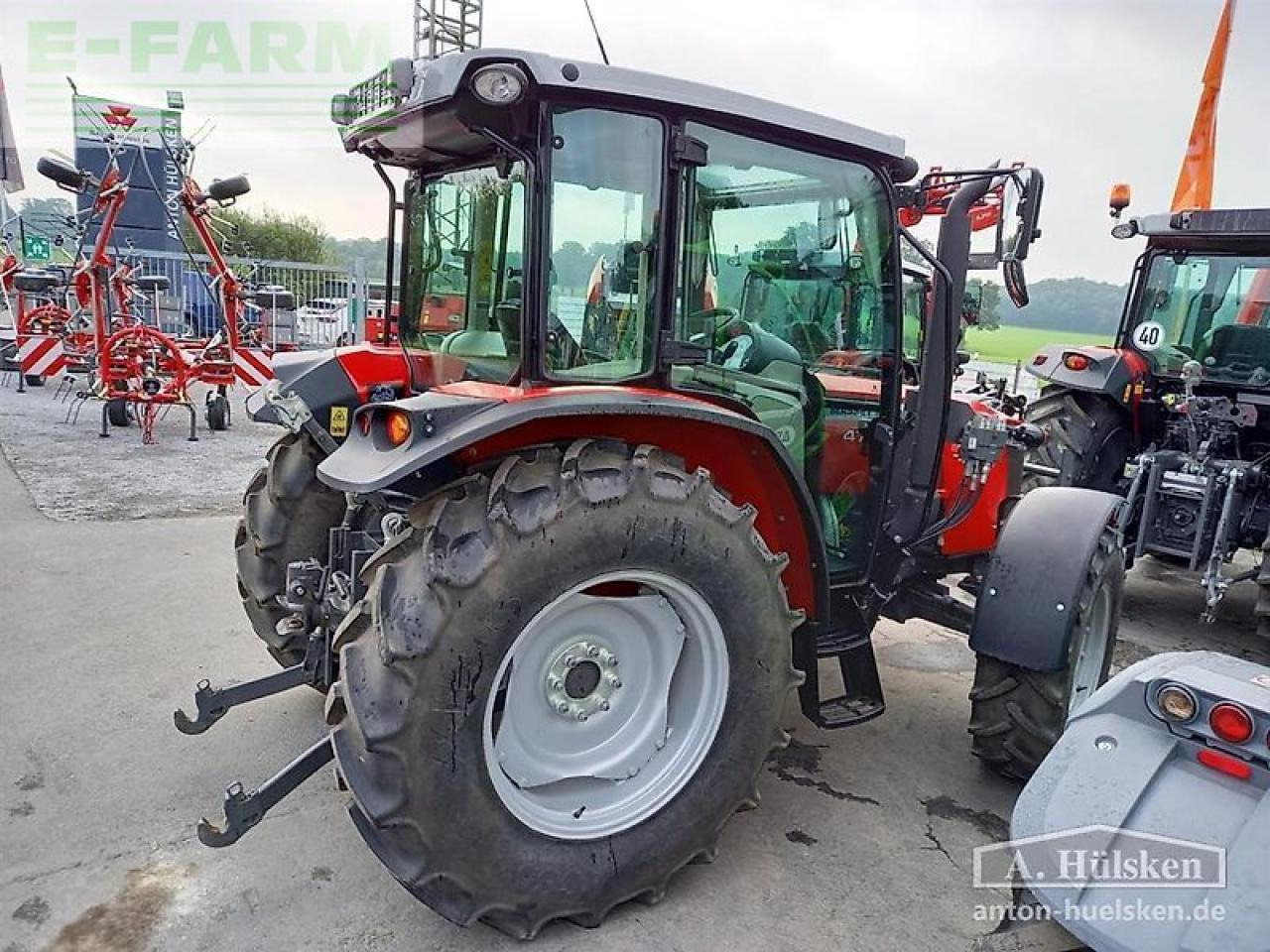 Massey Ferguson mf4707 cab 4wd - جرار: صورة 5 Massey Ferguson mf4707 cab 4wd - جرار: صورة 5