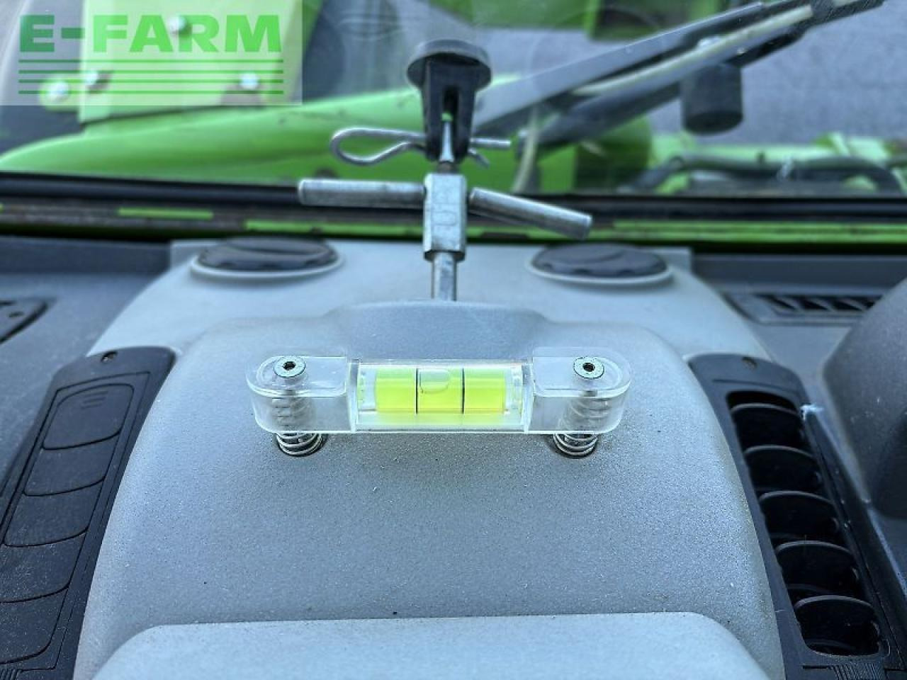 آلة رفع ونقل تلسكوبية Merlo p 32.6 top: صورة 18 آلة رفع ونقل تلسكوبية Merlo p 32.6 top: صورة 18