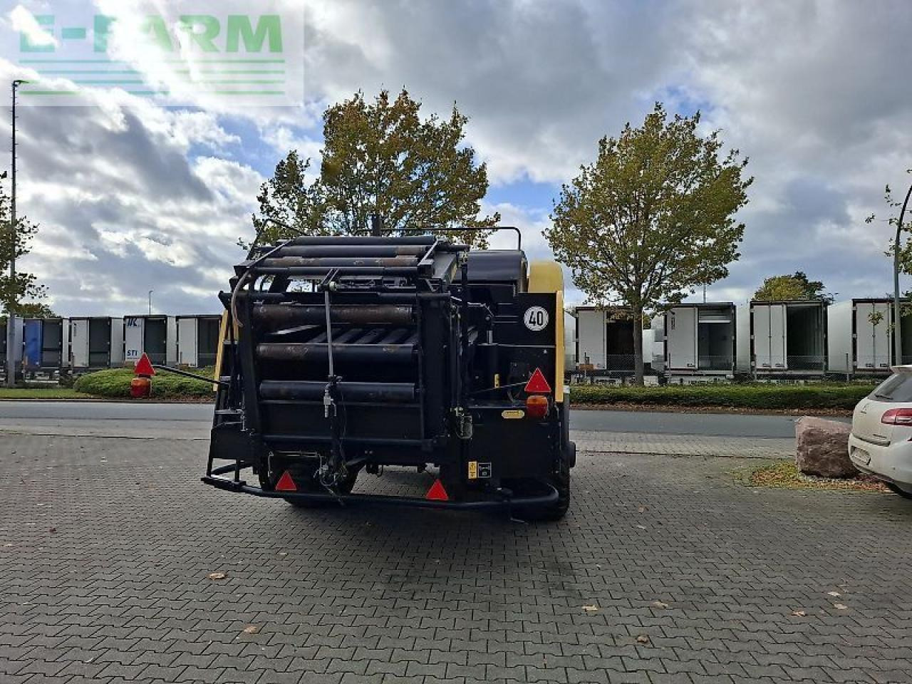 آلة بالات مربعة New Holland bb 9070: صورة 8