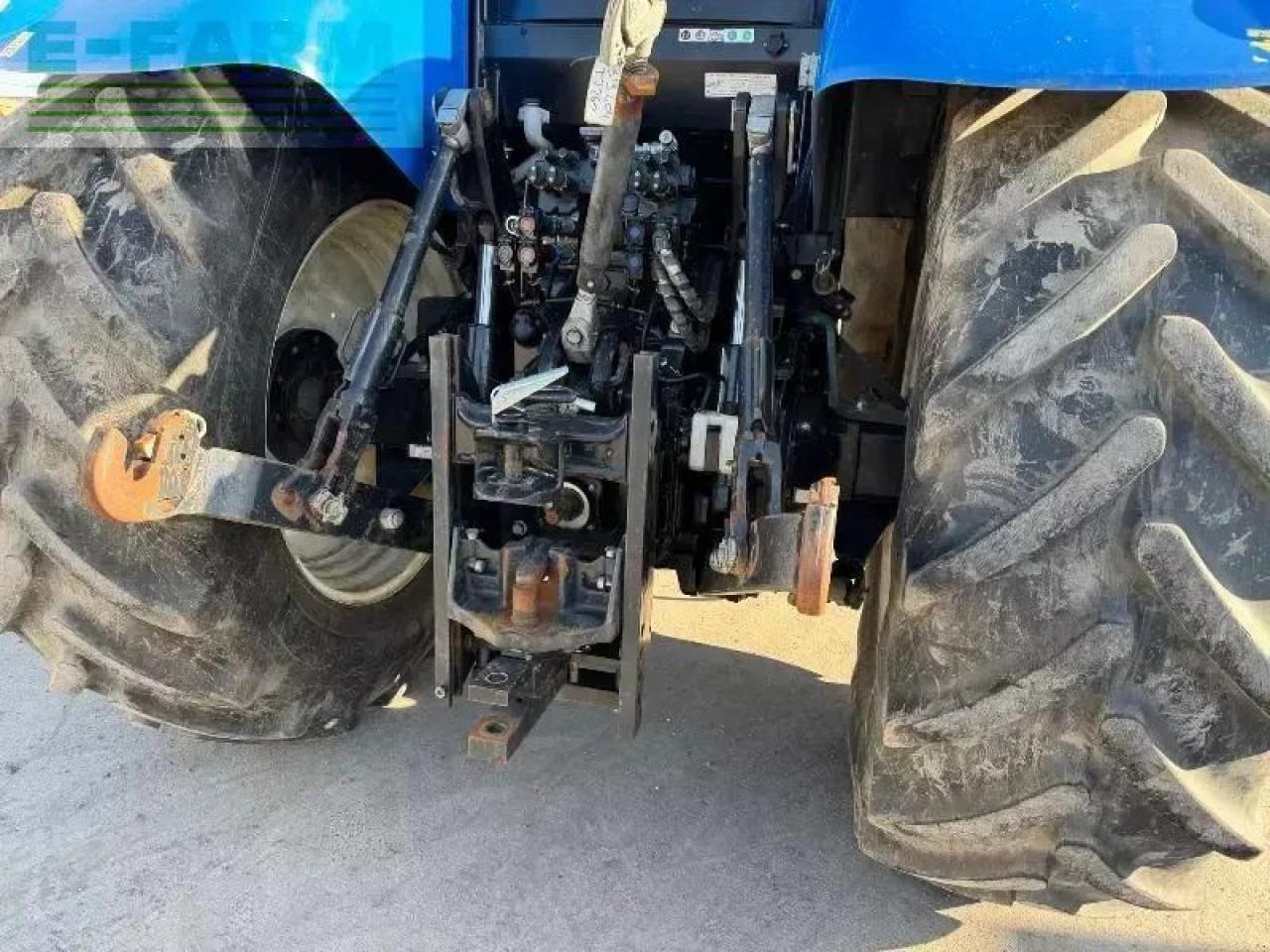 New Holland t7.260 pc - جرار: صورة 3 New Holland t7.260 pc - جرار: صورة 3