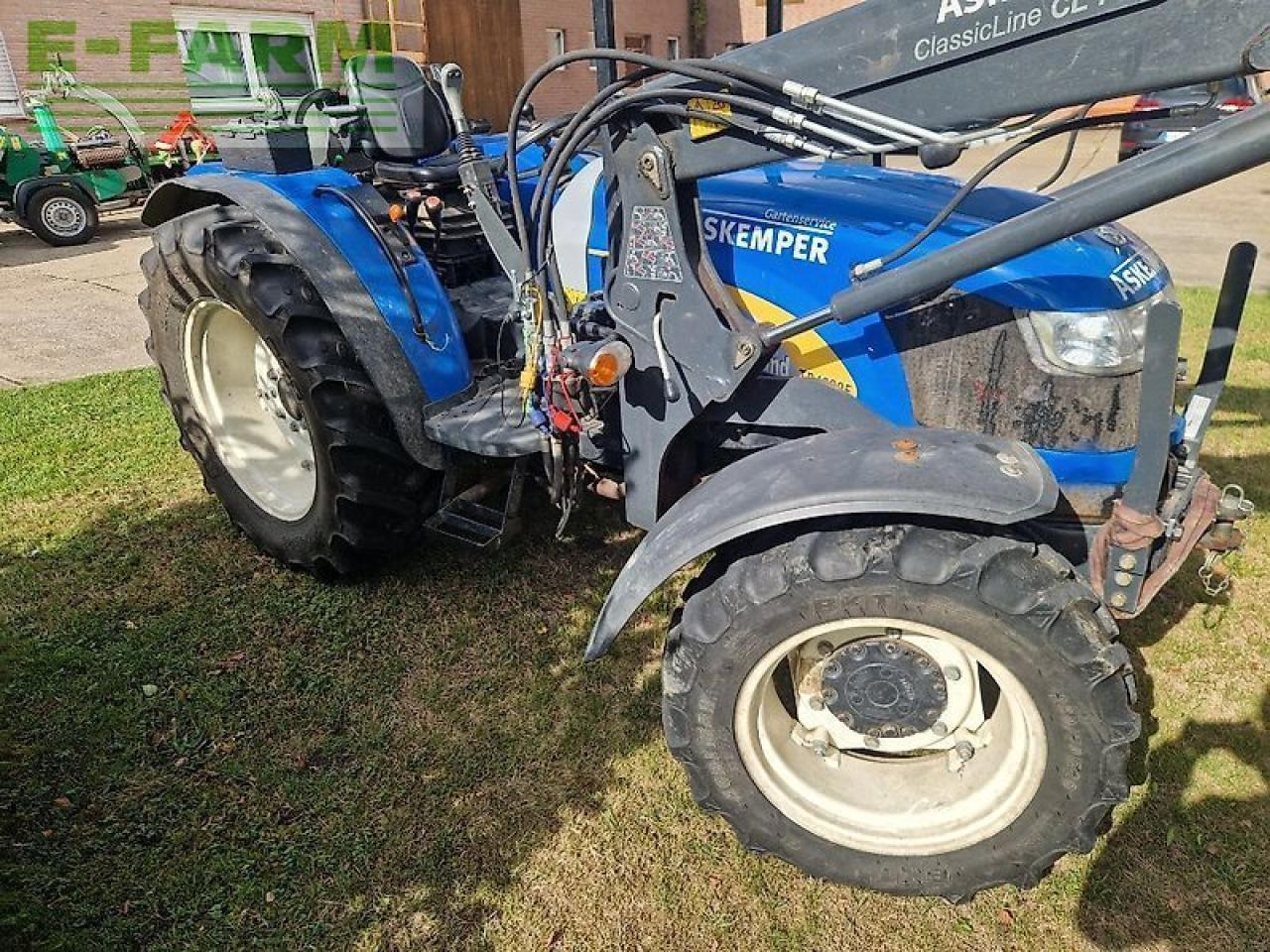 New Holland td 4020 f - جرار: صورة 4 New Holland td 4020 f - جرار: صورة 4