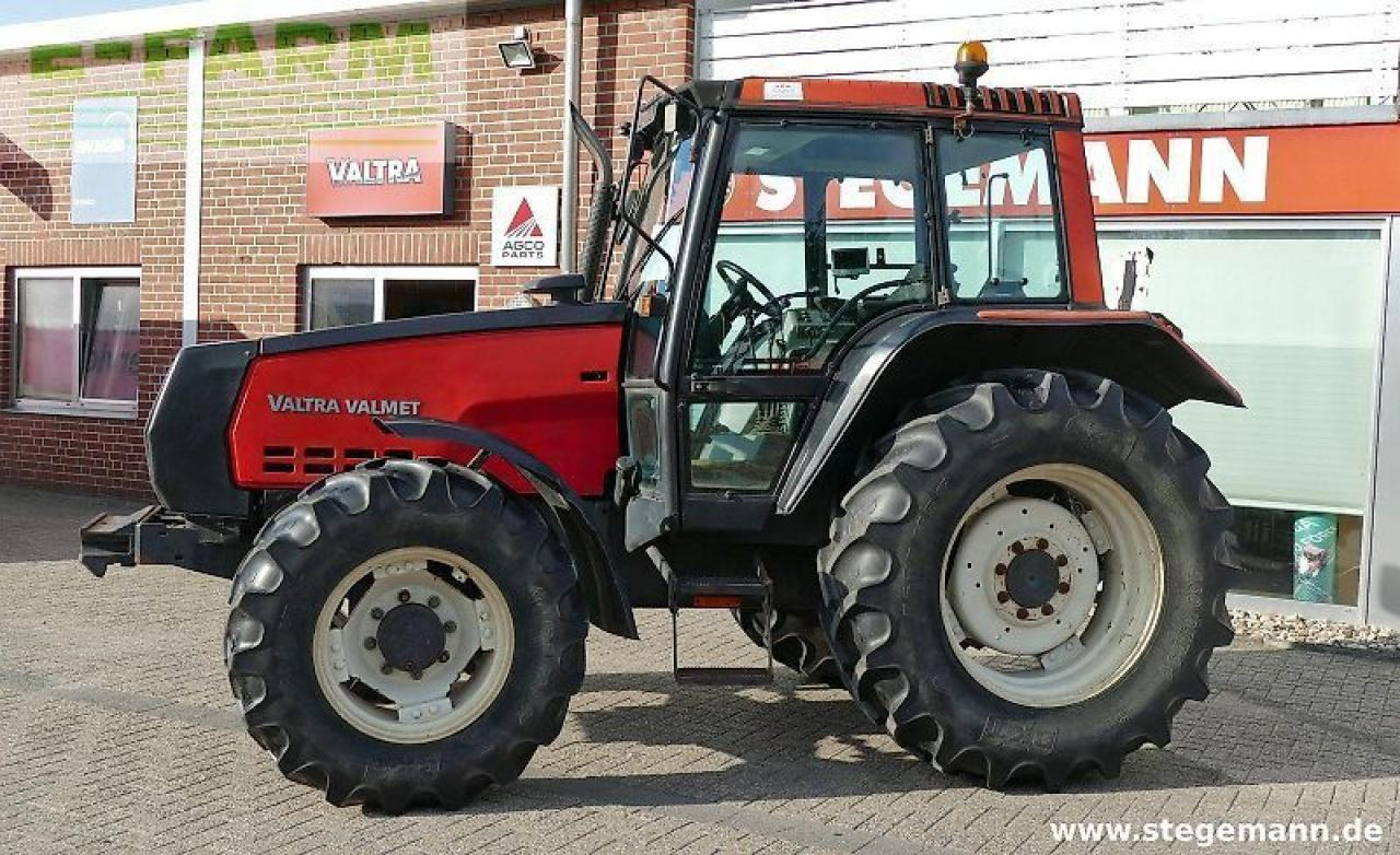 Valmet valtra 6200 - جرار: صورة 2 Valmet valtra 6200 - جرار: صورة 2
