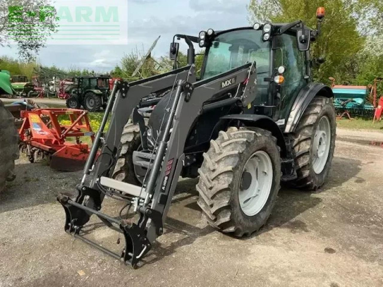 Valtra a105 - جرار: صورة 1 Valtra a105 - جرار: صورة 1