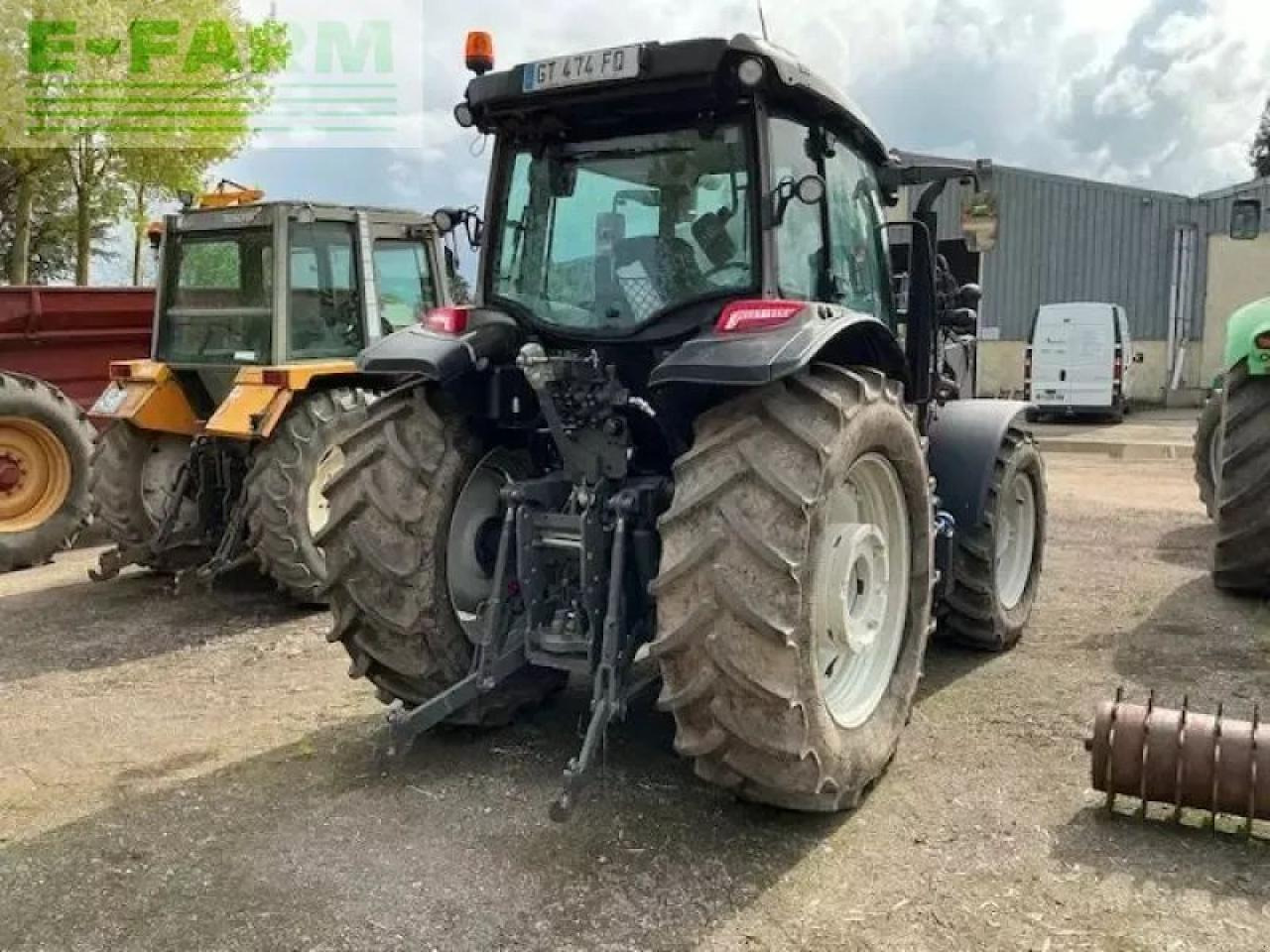 Valtra a105 - جرار: صورة 4 Valtra a105 - جرار: صورة 4