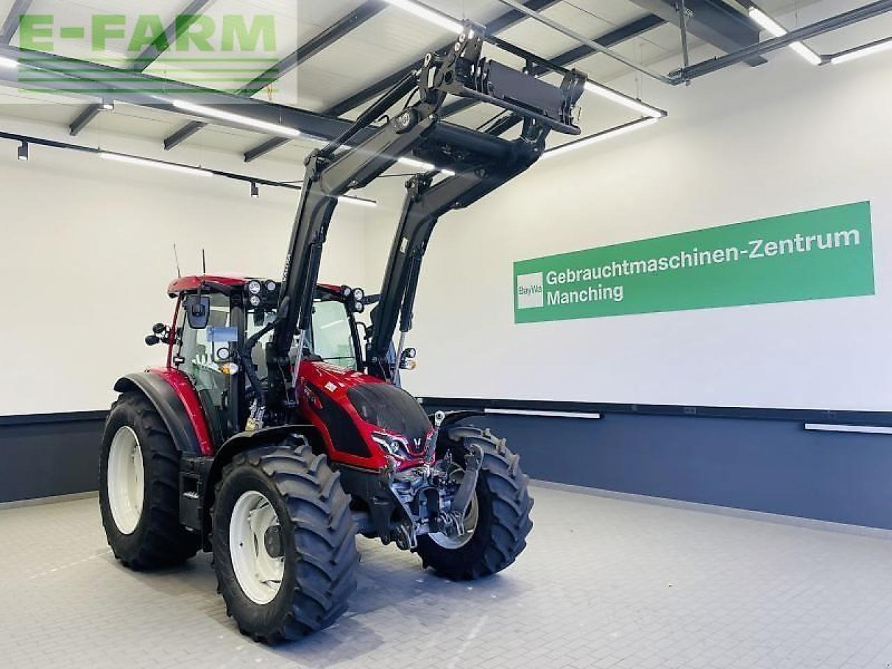 Valtra g135a - جرار: صورة 1 Valtra g135a - جرار: صورة 1