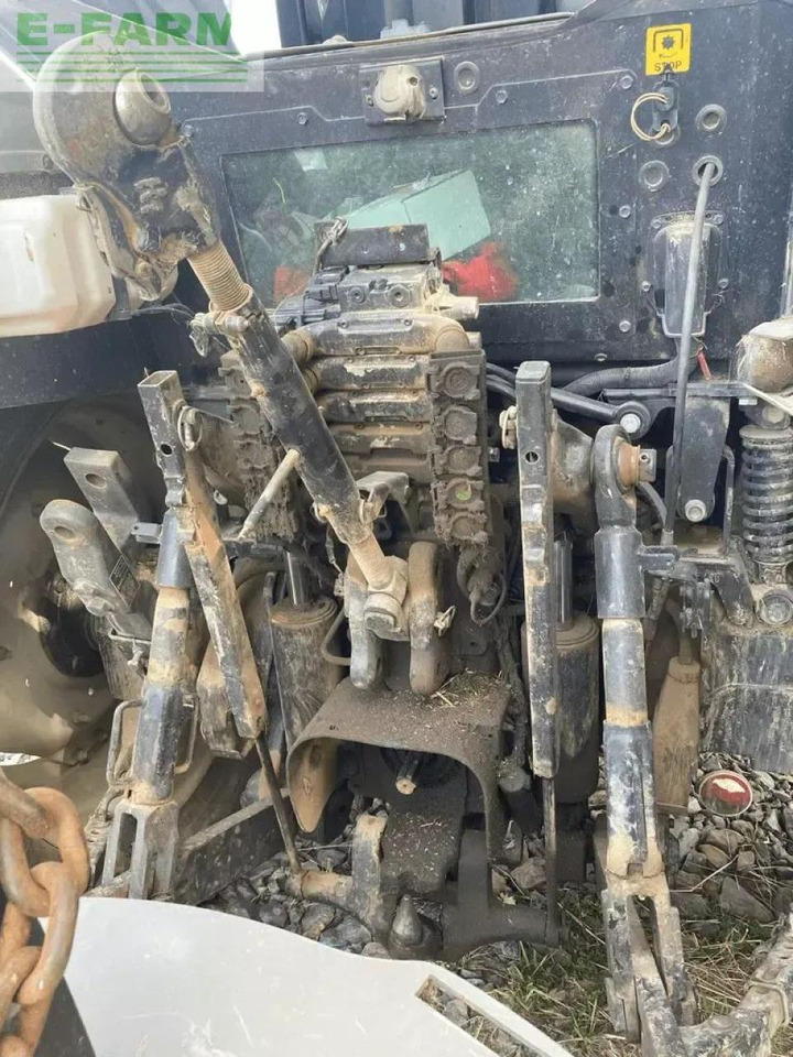 Valtra n 142 - جرار: صورة 4 Valtra n 142 - جرار: صورة 4