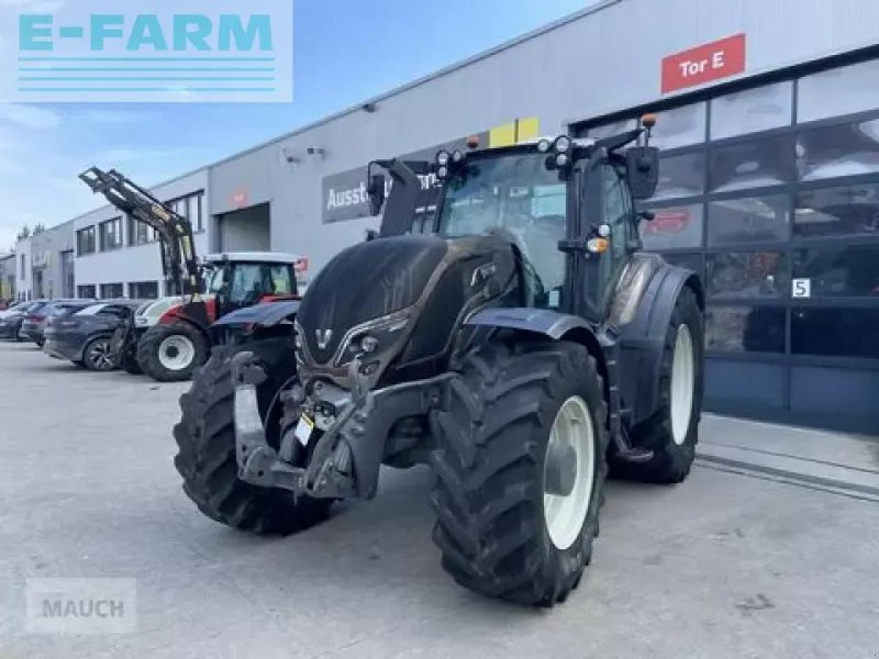 Valtra t 214 direct Direct - جرار: صورة 1 Valtra t 214 direct Direct - جرار: صورة 1