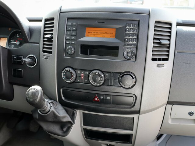 MERCEDES-BENZ Sprinter 316CDI DOKA,Allrad,AHK,Standhzg. - شاحنة مغلقة بستائر جانبية, الشاحنات الصغيرة كابينة مزدوجة: صورة 5 MERCEDES-BENZ Sprinter 316CDI DOKA,Allrad,AHK,Standhzg. - شاحنة مغلقة بستائر جانبية, الشاحنات الصغيرة كابينة مزدوجة: صورة 5