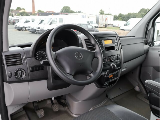 MERCEDES-BENZ Sprinter 316CDI DOKA,Allrad,Klima,AHK,TCO - شاحنة مغلقة بستائر جانبية, الشاحنات الصغيرة كابينة مزدوجة: صورة 4 MERCEDES-BENZ Sprinter 316CDI DOKA,Allrad,Klima,AHK,TCO - شاحنة مغلقة بستائر جانبية, الشاحنات الصغيرة كابينة مزدوجة: صورة 4