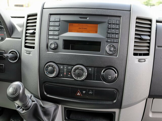 MERCEDES-BENZ Sprinter 316CDI DOKA,Allrad,Klima,Standhzg.... - شاحنة توصيل مفتوحة, الشاحنات الصغيرة كابينة مزدوجة: صورة 5 MERCEDES-BENZ Sprinter 316CDI DOKA,Allrad,Klima,Standhzg.... - شاحنة توصيل مفتوحة, الشاحنات الصغيرة كابينة مزدوجة: صورة 5