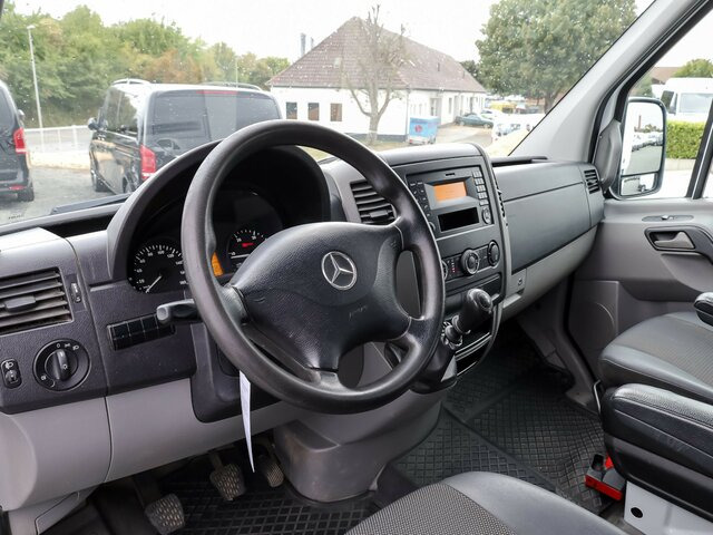 MERCEDES-BENZ Sprinter 316CDI DOKA,Allrad,Klima - شاحنة مغلقة بستائر جانبية, الشاحنات الصغيرة كابينة مزدوجة: صورة 4 MERCEDES-BENZ Sprinter 316CDI DOKA,Allrad,Klima - شاحنة مغلقة بستائر جانبية, الشاحنات الصغيرة كابينة مزدوجة: صورة 4