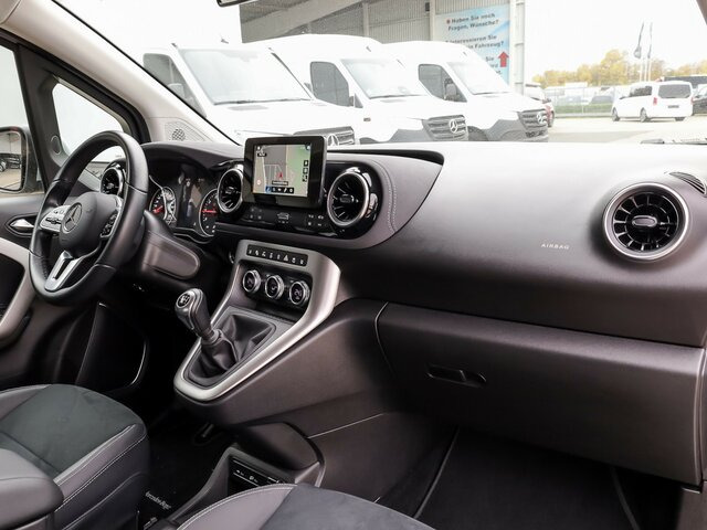 MERCEDES-BENZ T 180 Progressive,AMF Rollstuhlrampe,LED,Navi... - ميكروباص: صورة 5 MERCEDES-BENZ T 180 Progressive,AMF Rollstuhlrampe,LED,Navi... - ميكروباص: صورة 5