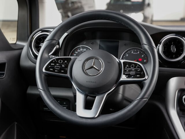 MERCEDES-BENZ T 180 Progressive,MBUX,LED,Navi,Kamera,Tempomat... - ميكروباص: صورة 5 MERCEDES-BENZ T 180 Progressive,MBUX,LED,Navi,Kamera,Tempomat... - ميكروباص: صورة 5
