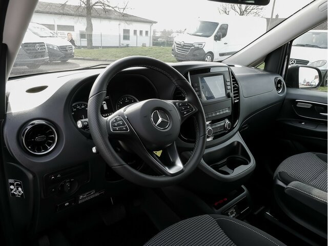 Interior photo 2: كرفان فان MERCEDES-BENZ V 300 Marco Polo ActivityEdition,2xTür,20Zoll LM...