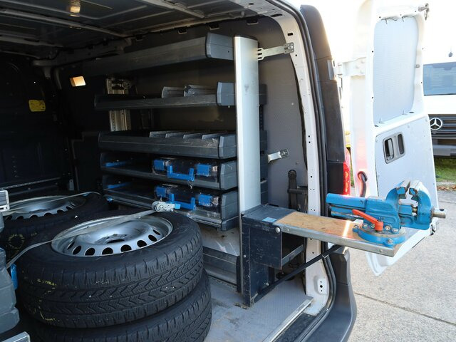 MERCEDES-BENZ Vito114CDI KA lang ,Klima,SortimoRegalsystem... - فان المدمجة: صورة 2 MERCEDES-BENZ Vito114CDI KA lang ,Klima,SortimoRegalsystem... - فان المدمجة: صورة 2