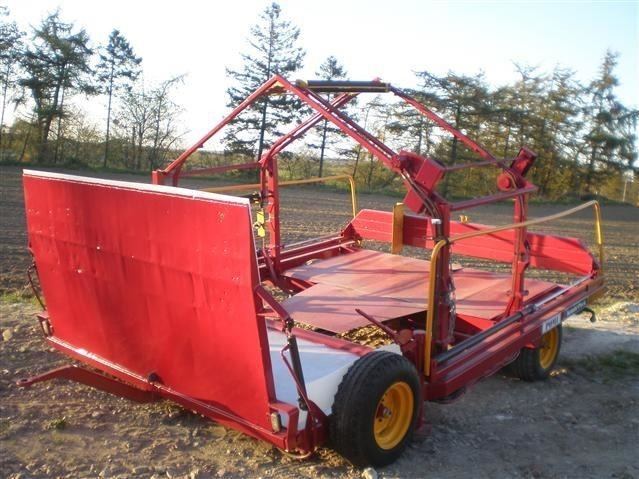 Pomi Kombi-Pack - آلة لف بالات: صورة 2 Pomi Kombi-Pack - آلة لف بالات: صورة 2