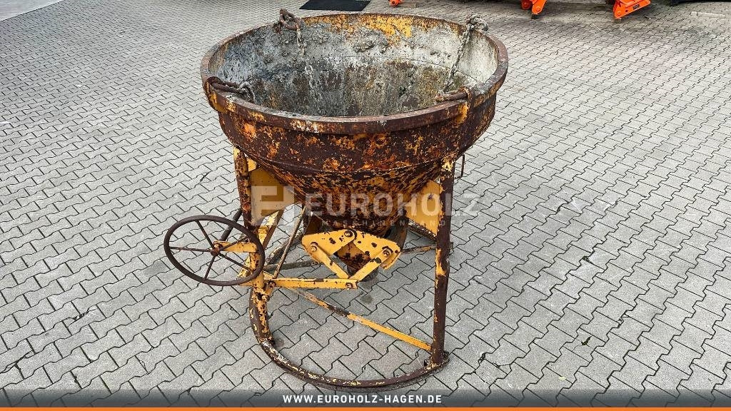 Betonsilo Krankübel Betonbombe 750 l 1016 H - خزان الأسمنت: صورة 5 Betonsilo Krankübel Betonbombe 750 l 1016 H - خزان الأسمنت: صورة 5