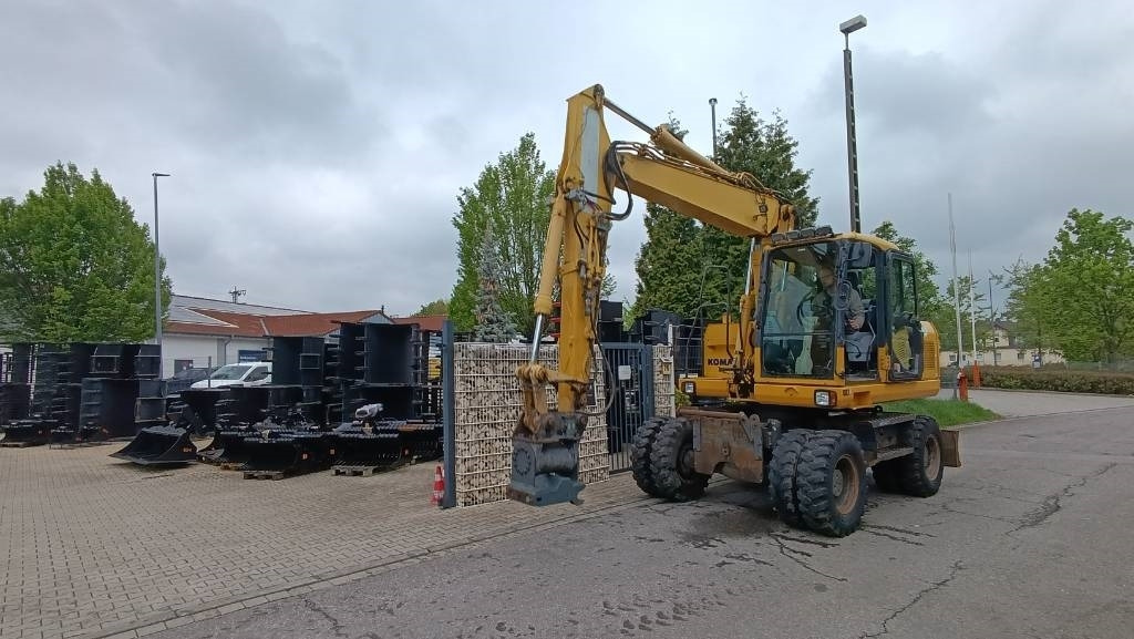 Komatsu PW 140 Mobilbagger Powertilt Schnellwechsler MS 10 - حفار ذو عجلات: صورة 4 Komatsu PW 140 Mobilbagger Powertilt Schnellwechsler MS 10 - حفار ذو عجلات: صورة 4