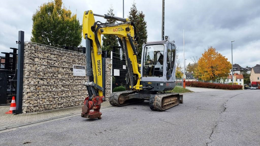 Wacker Neuson Minibagger 6003 RD, Verstellausl., MS08, Powertilt - حفار صغير: صورة 1 Wacker Neuson Minibagger 6003 RD, Verstellausl., MS08, Powertilt - حفار صغير: صورة 1