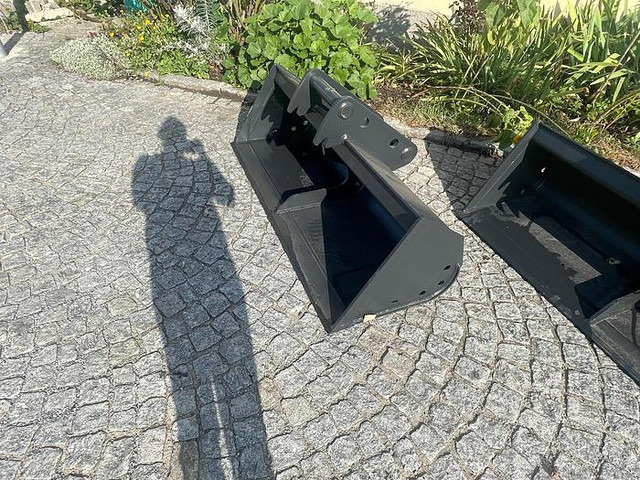 Big Grabenräumlöffel 150 cm mit Lehnhoff MS08 Symlock Aufnahme - بكت: صورة 2 Big Grabenräumlöffel 150 cm mit Lehnhoff MS08 Symlock Aufnahme - بكت: صورة 2