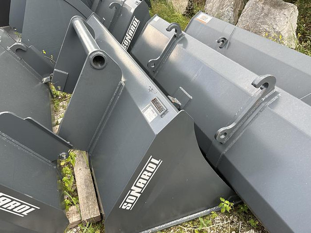 Big Schwergutschaufel 200 cm mit Bobcat Teleskoplader Aufnahme - ملحق: صورة 1 Big Schwergutschaufel 200 cm mit Bobcat Teleskoplader Aufnahme - ملحق: صورة 1