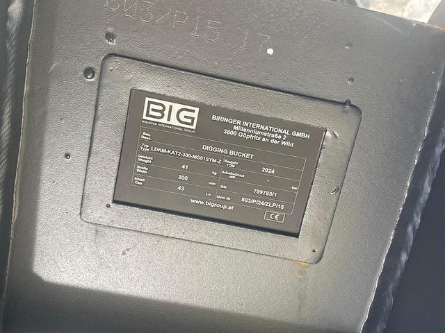 Big Tieflöffel 30 cm mit Lehnhoff MS01 Symlock Aufnahme - بكت: صورة 4 Big Tieflöffel 30 cm mit Lehnhoff MS01 Symlock Aufnahme - بكت: صورة 4