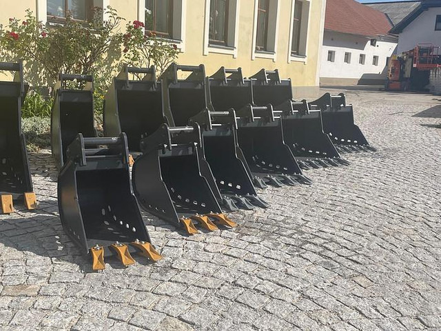 Big Tieflöffel 30 cm mit Lehnhoff MS03 Symlock Aufnahme - بكت: صورة 4 Big Tieflöffel 30 cm mit Lehnhoff MS03 Symlock Aufnahme - بكت: صورة 4