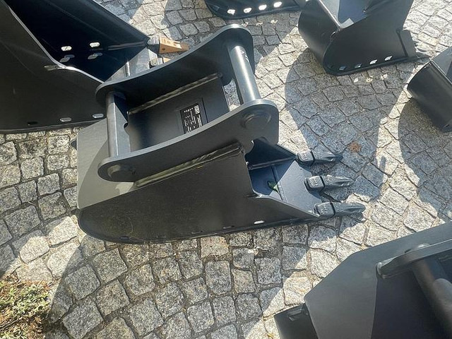 Big Tieflöffel 30 cm mit Lehnhoff MS03 Symlock Aufnahme - بكت: صورة 2 Big Tieflöffel 30 cm mit Lehnhoff MS03 Symlock Aufnahme - بكت: صورة 2