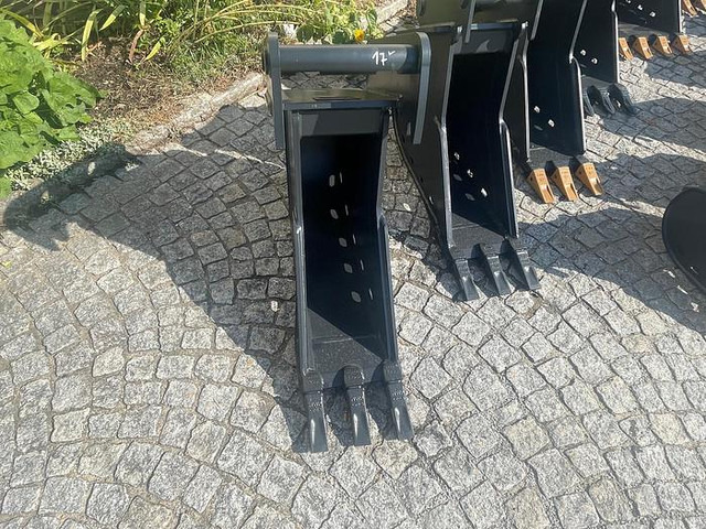 Big Tieflöffel 30 cm mit Lehnhoff MS08 Symlock Aufnahme - بكت: صورة 4 Big Tieflöffel 30 cm mit Lehnhoff MS08 Symlock Aufnahme - بكت: صورة 4